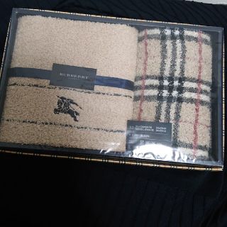 バーバリー(BURBERRY)のバーバリー♥️フェイスタオル♥️ウォッシュタオル♥️セット♥️(タオル/バス用品)