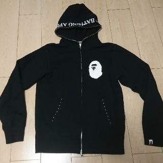 アベイシングエイプ(A BATHING APE)の【APE】スタッズパーカー(パーカー)