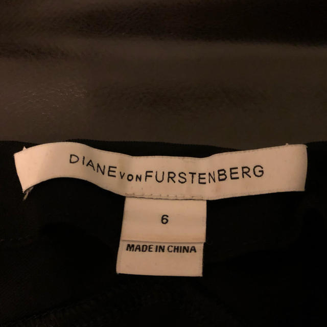 DIANE von FURSTENBERG(ダイアンフォンファステンバーグ)のDIANEvonFURSTENBERG ワンピース レディースのワンピース(ひざ丈ワンピース)の商品写真