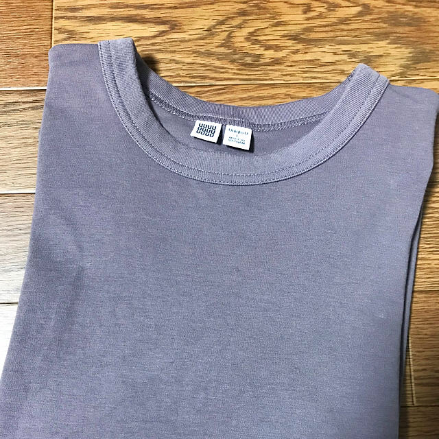 UNIQLO(ユニクロ)のユニクロ クルーネックT パープル L レディースのトップス(Tシャツ(半袖/袖なし))の商品写真