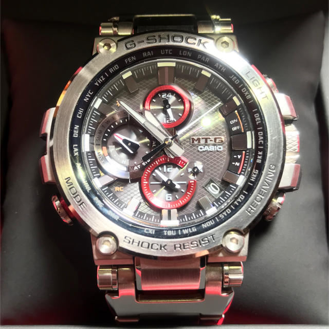 G-SHOCK(ジーショック)のカシオ G-SHOCK MTG-B1000D-1AJF メンズの時計(腕時計(デジタル))の商品写真