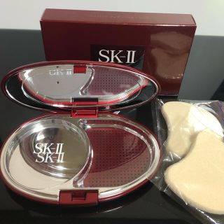 エスケーツー(SK-II)のSK-Ⅱ  コンパクト 新品 パフ付き(ファンデーション)