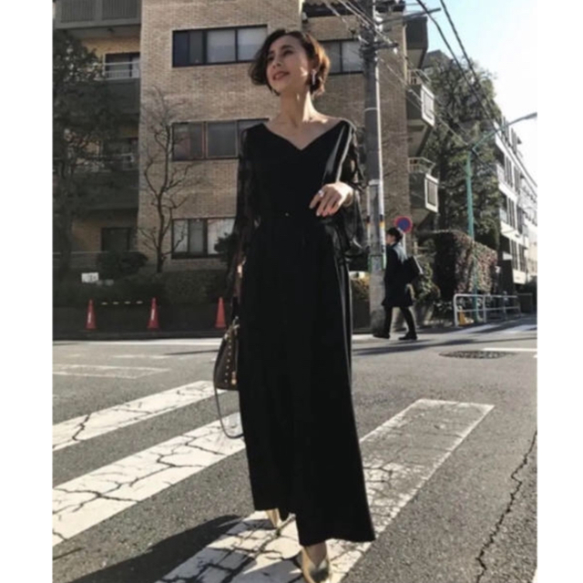 完売商品 LACE SLEEVE REFINED DRESS アメリ レディース ワンピース