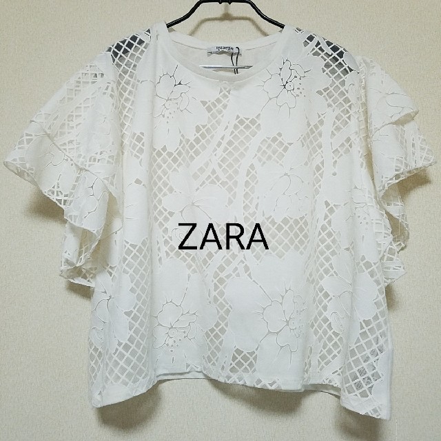 ZARA(ザラ)の未使用 ZARA トップス レディースのトップス(カットソー(半袖/袖なし))の商品写真