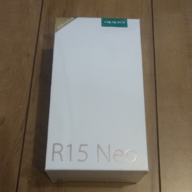 oppo R15 Neo 新品 未開封 スマホ/家電/カメラのスマートフォン/携帯電話(スマートフォン本体)の商品写真