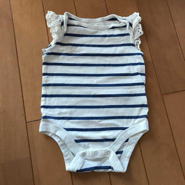 babyGAP(ベビーギャップ)のGAPbaby   ノースリーブロンパース キッズ/ベビー/マタニティのベビー服(~85cm)(ロンパース)の商品写真