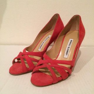 マノロブラニク(MANOLO BLAHNIK)のMANOLO BLAHNIKパンプスom(ハイヒール/パンプス)