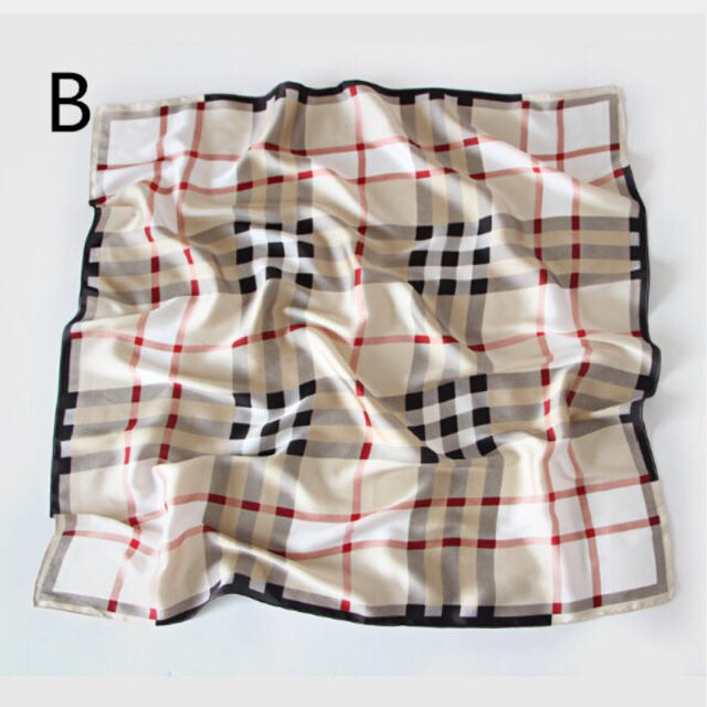 スカーフ チェック バーバーリー風 レディースのファッション小物(バンダナ/スカーフ)の商品写真