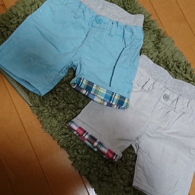 UNIQLO(ユニクロ)のユニクロハーフパンツ90  2枚組 キッズ/ベビー/マタニティのキッズ服男の子用(90cm~)(パンツ/スパッツ)の商品写真