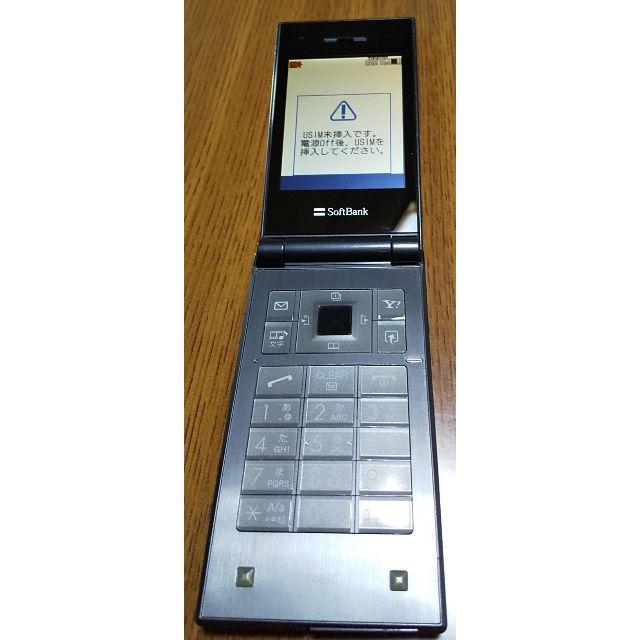 Softbank(ソフトバンク)のソフトバンクケータイ 740SC ブラック シムフリー化済み スマホ/家電/カメラのスマートフォン/携帯電話(携帯電話本体)の商品写真