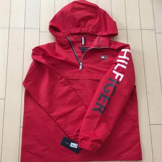 トミーヒルフィガー(TOMMY HILFIGER)の新品タグつき トミーTommy ロゴアウター ウィンドブレーカー(ナイロンジャケット)