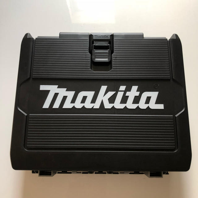 Makita(マキタ)のひより様専用マキタ 充電式インパクトドライバ TD171DRGX インテリア/住まい/日用品のインテリア/住まい/日用品 その他(その他)の商品写真