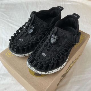 キーン(KEEN)の<ちー様専用> KEEN ユニークo2 17cm ブラック＆ホワイト(サンダル)