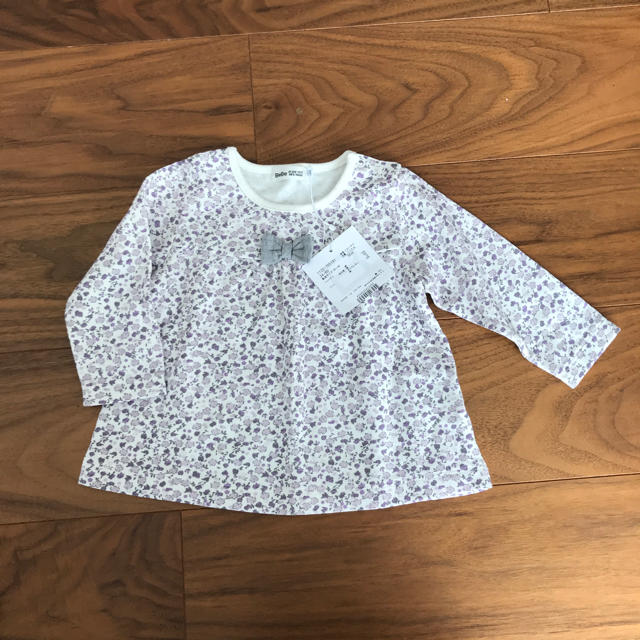 BeBe(ベベ)のbebe ロンT 80 新品 キッズ/ベビー/マタニティのベビー服(~85cm)(Ｔシャツ)の商品写真