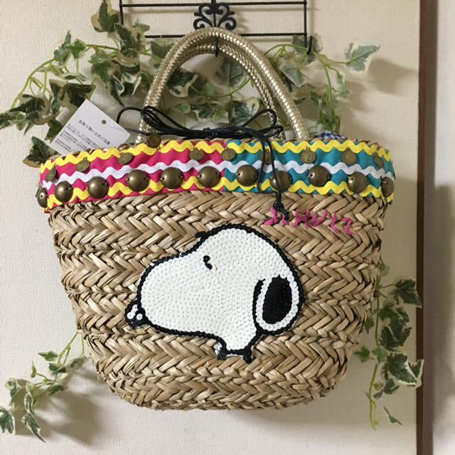 SNOOPY(スヌーピー)の新品未使用❣️VINTAGE PEANUTS スヌーピー カゴバッグ レディースのバッグ(かごバッグ/ストローバッグ)の商品写真