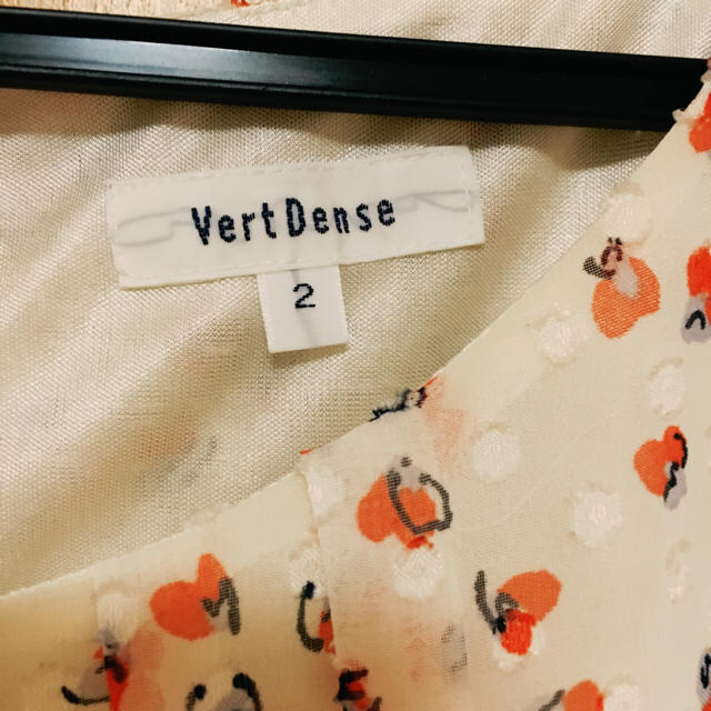 Vert Dense(ヴェールダンス)のシースルーブラウス シフォンブラウス Vert Dense ハート ファッション レディースのトップス(シャツ/ブラウス(半袖/袖なし))の商品写真
