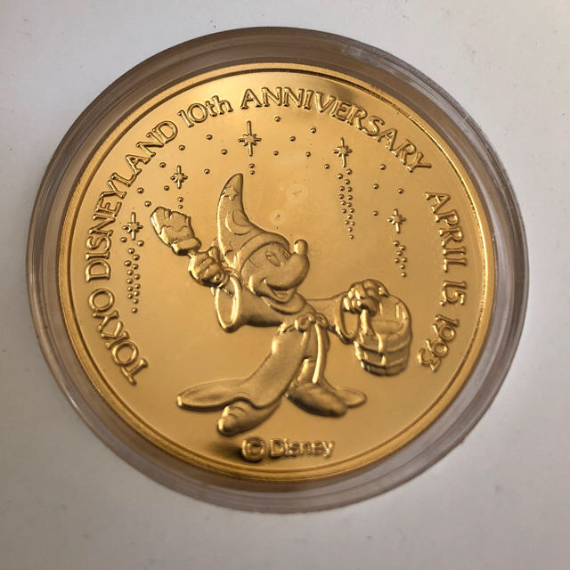 Disney ディズニーランド 10周年 記念 メダル コイン の通販 By 発送に4日 7日いただいております ディズニーならラクマ