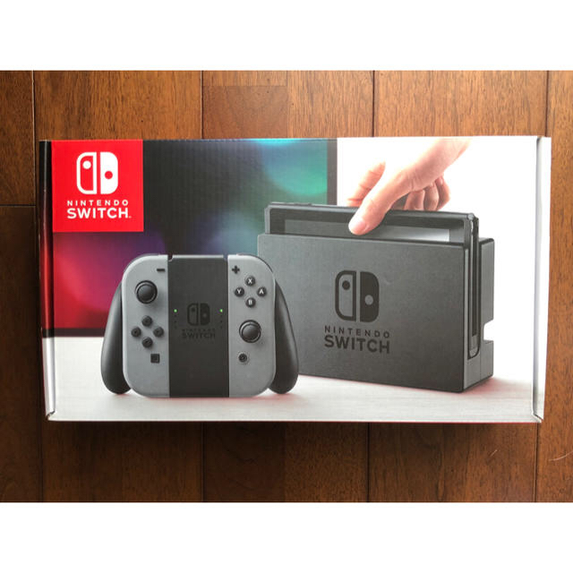 Nintendo Switch(ニンテンドースイッチ)のNintendo Switch (グレー) 新品未開封 エンタメ/ホビーのゲームソフト/ゲーム機本体(家庭用ゲーム機本体)の商品写真