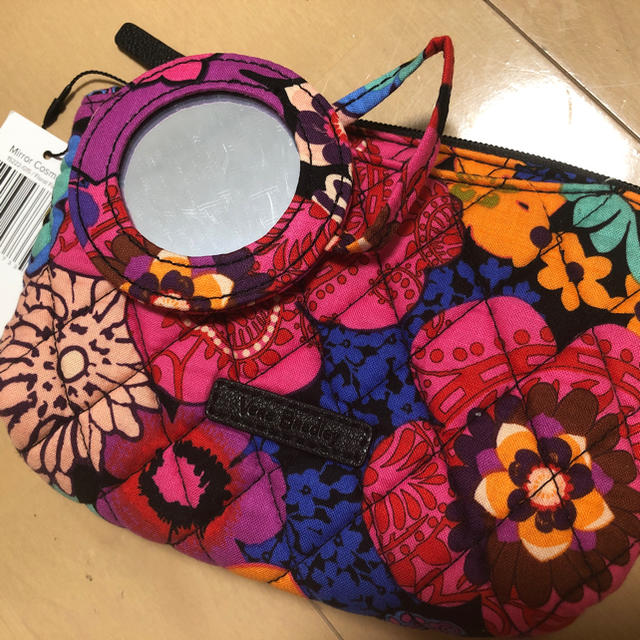 Vera Bradley(ヴェラブラッドリー)の【専用】ベラブラッドリー Vera Bradley ポーチ ミラー付き レディースのファッション小物(ポーチ)の商品写真