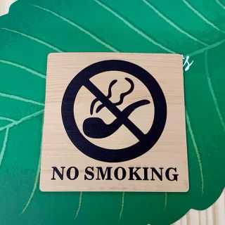 【送料無料】NO SMOKING サインプレート（禁煙）木目調アクリルプレート(インテリア雑貨)