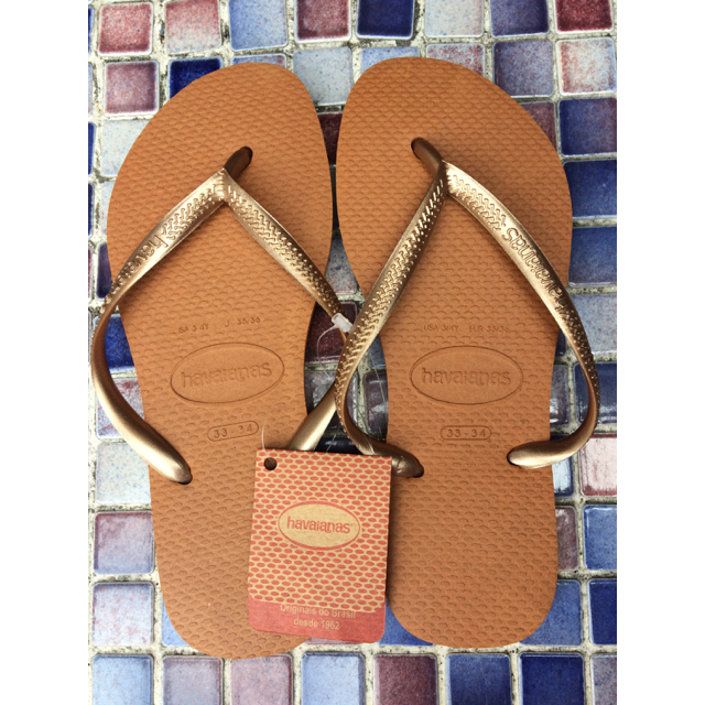 havaianas(ハワイアナス)の新品 アウトレット ハワイアナス ビーチサンダル スリム 64B レディースの靴/シューズ(ビーチサンダル)の商品写真