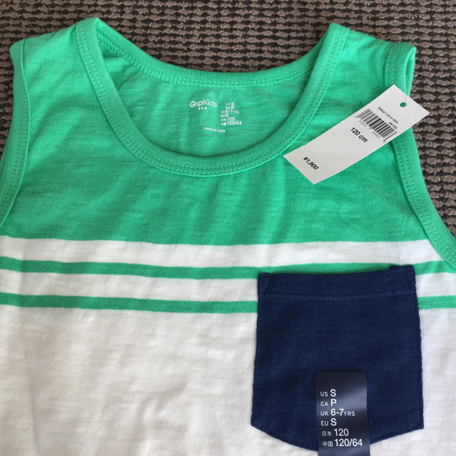 GAP Kids(ギャップキッズ)のGAP120 タンクトップ キッズ/ベビー/マタニティのキッズ服男の子用(90cm~)(Tシャツ/カットソー)の商品写真