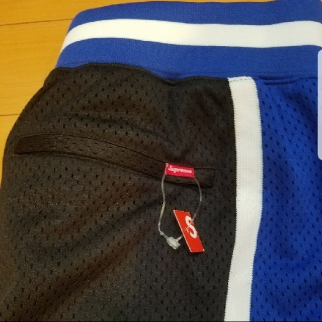 supreme Curve Basketball Short 1