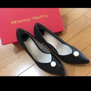 オリエンタルトラフィック(ORiental TRaffic)の新品未使用☆パールモチーフパンプス(ハイヒール/パンプス)