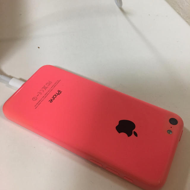 Apple(アップル)のiphone5c お値下げ スマホ/家電/カメラのスマートフォン/携帯電話(スマートフォン本体)の商品写真