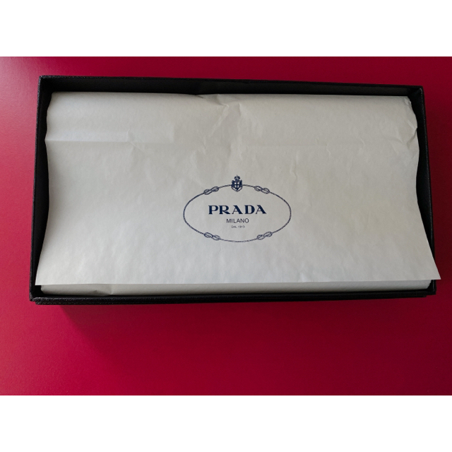 PRADA(プラダ)のCHANEL PRADA 空き箱　ミニ巾着付き その他のその他(その他)の商品写真