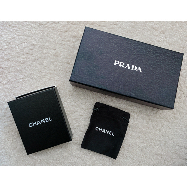 PRADA(プラダ)のCHANEL PRADA 空き箱　ミニ巾着付き その他のその他(その他)の商品写真