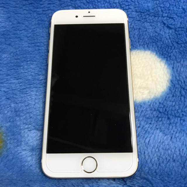 iPhone(アイフォーン)の値下げ iPhone6 64GB ﾄﾞｺﾓ　ゴールド本体のみ スマホ/家電/カメラのスマートフォン/携帯電話(スマートフォン本体)の商品写真