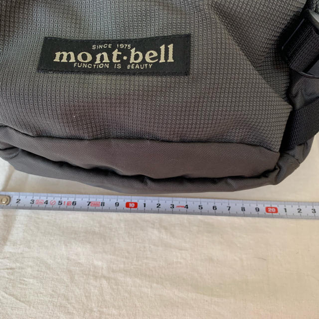 mont bell(モンベル)のmont-bellウエストバック レディースのバッグ(ボディバッグ/ウエストポーチ)の商品写真