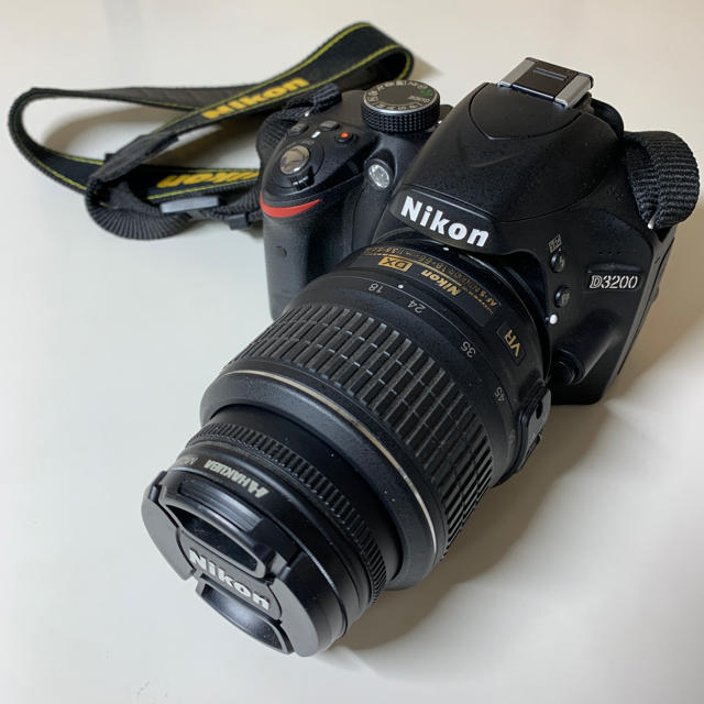 【定価の半額以下】[Nikon] デジタル一眼レフ カメラ レンズセット