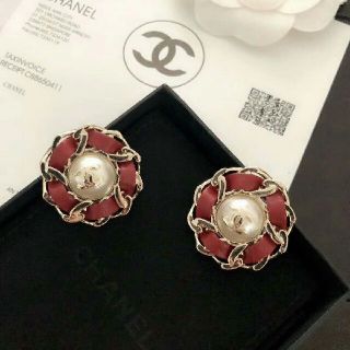 CHANEL - CHANEL 人気 ピアスの通販 by 亮's shop｜シャネルならラクマ