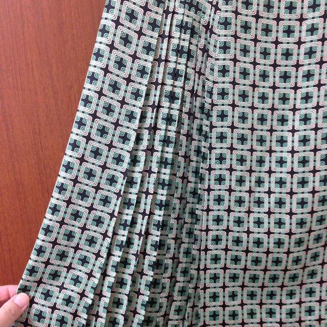 STRAWBERRY-FIELDS(ストロベリーフィールズ)のヴィンテージ風 プリーツスカート レディースのスカート(ひざ丈スカート)の商品写真