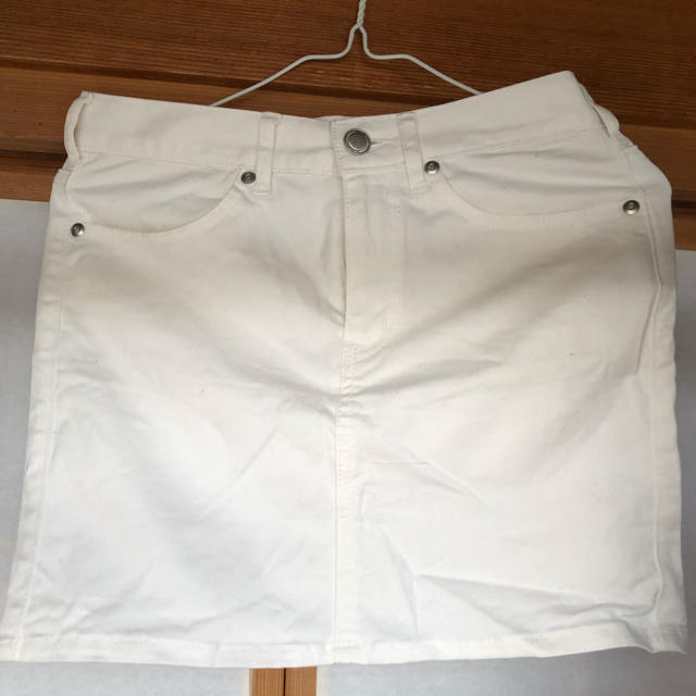GU(ジーユー)のデニムスカート レディースのスカート(ミニスカート)の商品写真