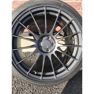 エンケイRS05RR 8.5J×2本  9.5J×2本  タイヤセット(タイヤ・ホイールセット)