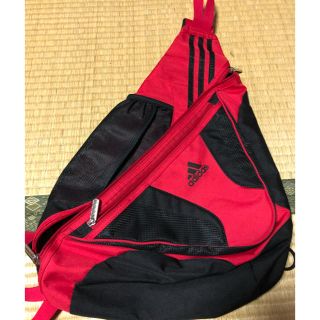 アディダス(adidas)のボディーバック(ボディーバッグ)