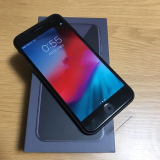 アイフォーン(iPhone)のず-か様専用 未使用品　simフリー　iPhone 8 Space Gray(スマートフォン本体)