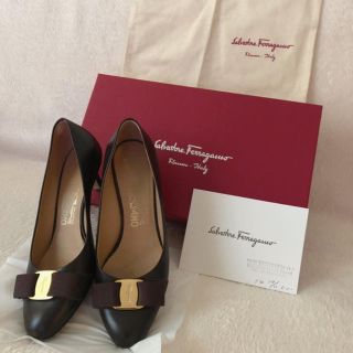 サルヴァトーレフェラガモ(Salvatore Ferragamo)の♡フェラガモ Ferragamo ブラウン パンプス♡(ハイヒール/パンプス)