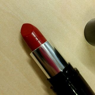 エイボン(AVON)のエイボンリップ(口紅)