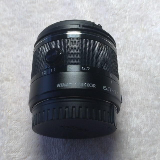 Nikon(ニコン)のニコン Nikon1 6.7-13mm f3.5-5.6 ブラック スマホ/家電/カメラのカメラ(レンズ(ズーム))の商品写真
