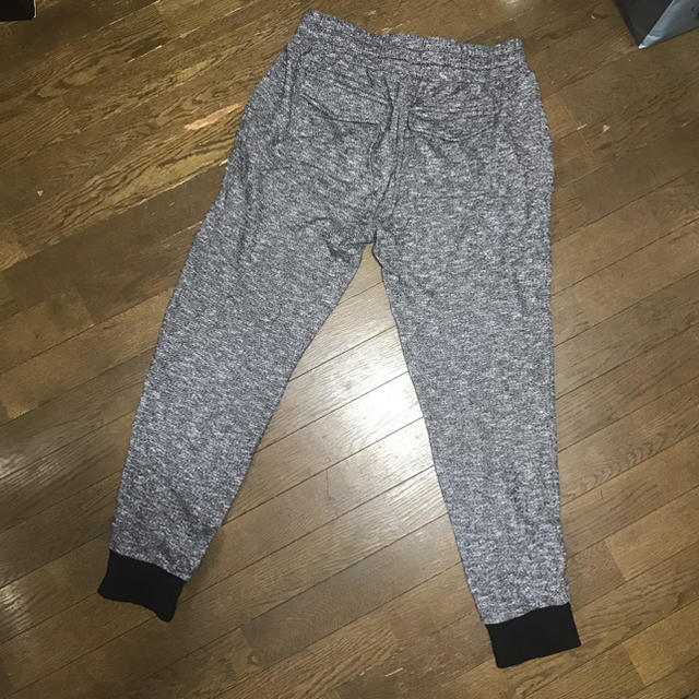 FOREVER 21(フォーエバートゥエンティーワン)のforever21 sweat pants メンズのパンツ(その他)の商品写真