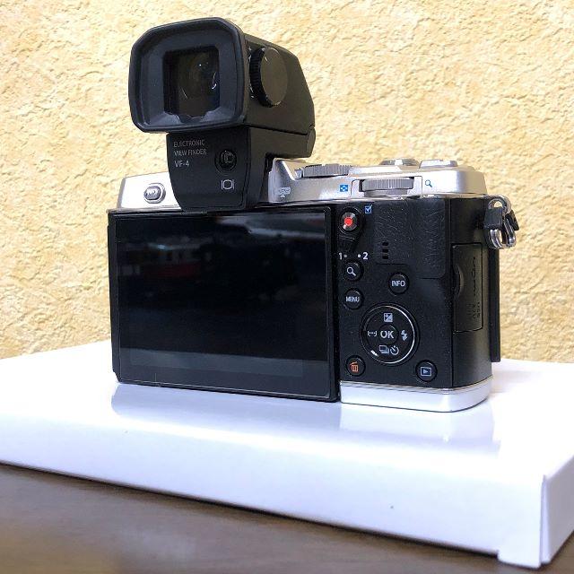 OLYMPUS PEN E-P5 シルバー　電子ビューファインダー　レンズ付き