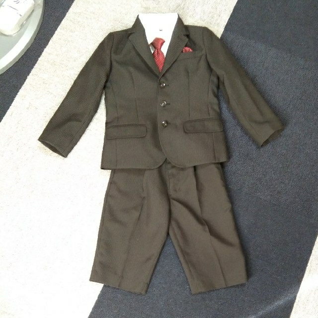 motherways(マザウェイズ)のしほ様専用☆男の子スーツ ☆ 120cm キッズ/ベビー/マタニティのキッズ服男の子用(90cm~)(ドレス/フォーマル)の商品写真