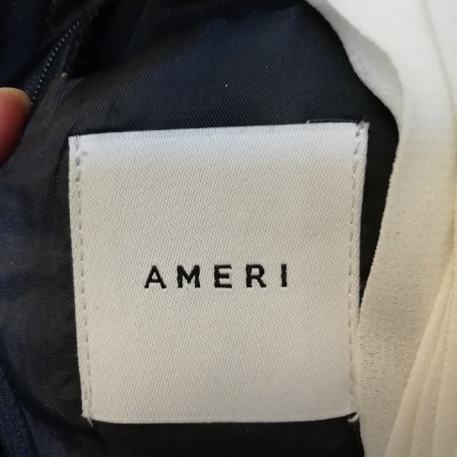 Ameri VINTAGE(アメリヴィンテージ)のamerivintage✳シアードッキングプリーツドレス レディースのワンピース(ロングワンピース/マキシワンピース)の商品写真