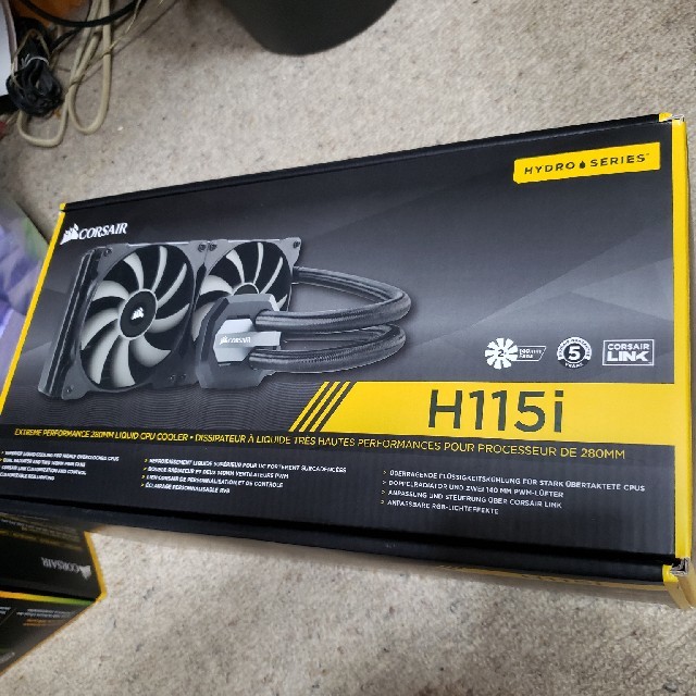 corsair H115i 水冷一体型cpuクーラー