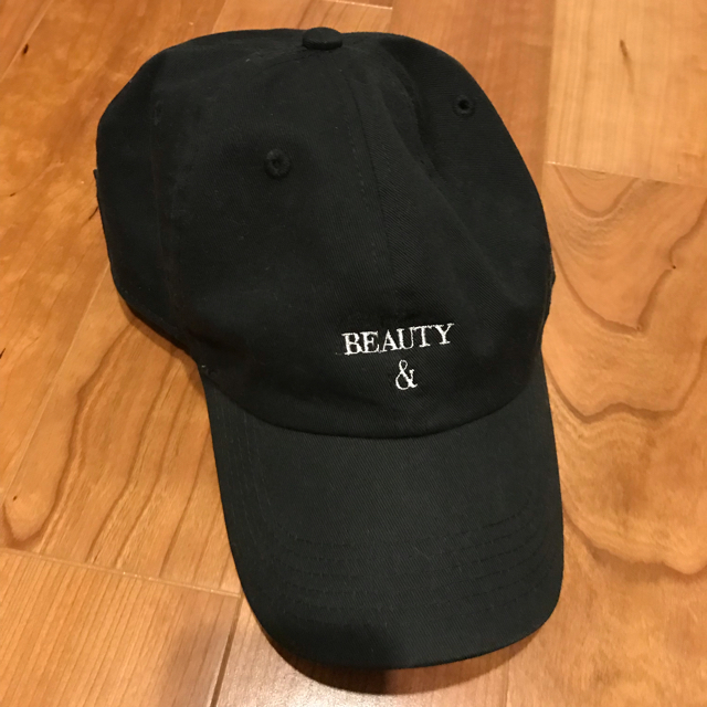 BEAUTY&YOUTH UNITED ARROWS(ビューティアンドユースユナイテッドアローズ)のBY B&Y ロゴ キャップ ブラック レディースの帽子(キャップ)の商品写真