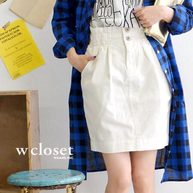 w closet(ダブルクローゼット)のホワイトデニムスカート レディースのスカート(ひざ丈スカート)の商品写真